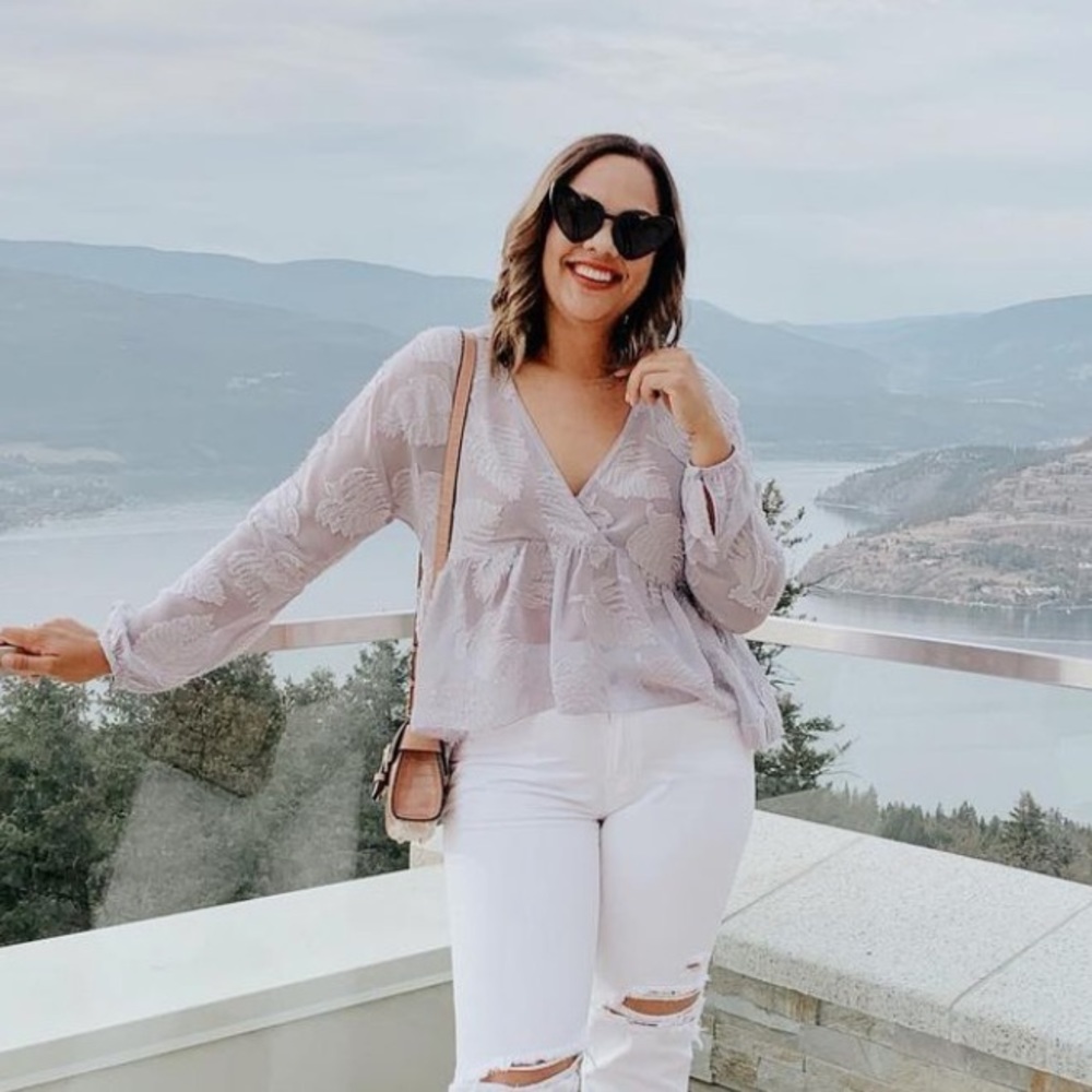 Aritzia Blouse
